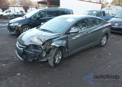 2014 Hyundai Elantra Se z USA, uszkodzony, nr VIN 5NPDH4AE6EH456221